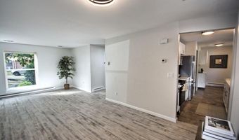 925 S WEST Ct, Appleton, WI 54915