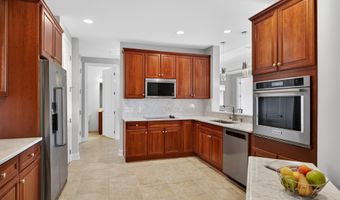 1915 TOWNE CENTRE Blvd 1014, Annapolis, MD 21401