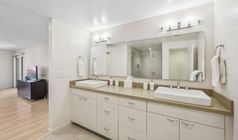 561 S Sierra Ave 34, Solana Beach, CA 92075