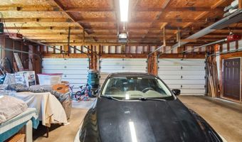 6095 E Division Rd, Angola, IN 46703