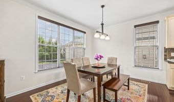 43245 BARNSTEAD Dr, Ashburn, VA 20148