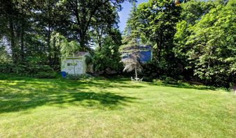 681 Stevens St, Bristol, CT 06010