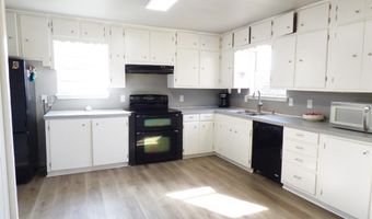 142 County Road 1591 Rd, Alvord, TX 76225