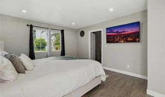 223 W Simmons Ave, Anaheim, CA 92802