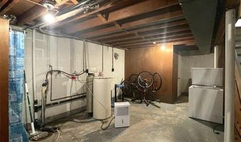 1219 S Newton Ave, Albert Lea, MN 56007