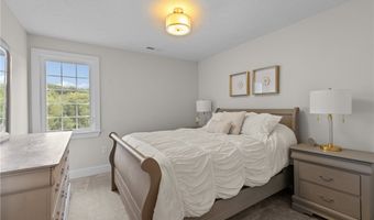 216 Hickory Ln, Adams Twp., PA 16046