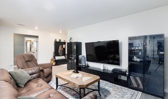 1635 W COTTONWOOD BLUFFS Dr, Benson, AZ 85602