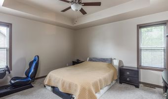 2240 E HONEYGOLD Ct, Appleton, WI 54913