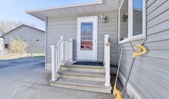 706 2nd Ave, Armstrong, IA 50514