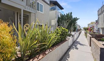 749 Zanzibar Ct, San Diego, CA 92109