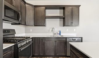 1510 W Topaz Dr #E, Cedar City, UT 84720