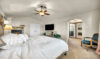 3225 Shoreline Dr, Las Vegas, NV 89117