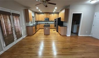 1880 Willshire Glen Dr, Alpharetta, GA 30009