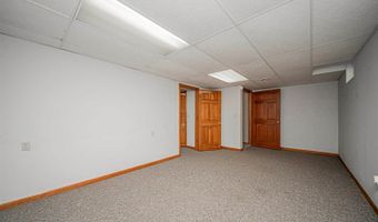 2397 Fair Rd, Abilene, KS 67410