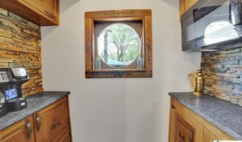 1298 DAVIS ACRES Dr, Alpine, AL 35014