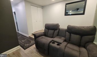10 SILVERWOOD Cir 10, Annapolis, MD 21403