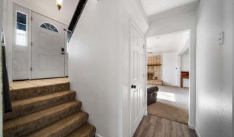 207 MESA Dr, Aztec, NM 87410