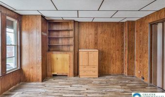 128 S West St, Allentown, PA 18102