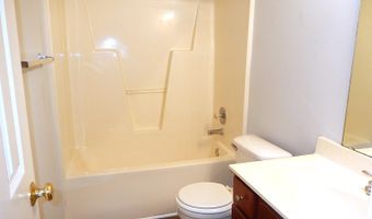 106 Old House Ct, Apex, NC 27502