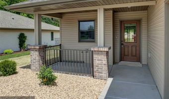 622 Pondhurst Dr, Amery, WI 54001