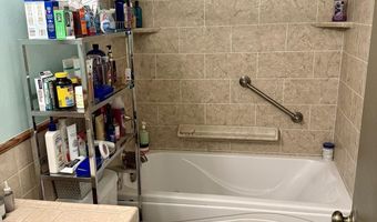 618 MCGOVERN Ave, Cheyenne, WY 82001
