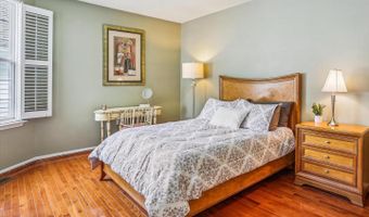 805 GAITHER Rd, Rockville, MD 20850