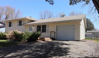 141 Strese Ln, Apple Valley, MN 55124