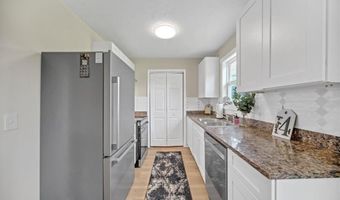 242 Jackson St, Barnesville, GA 30204