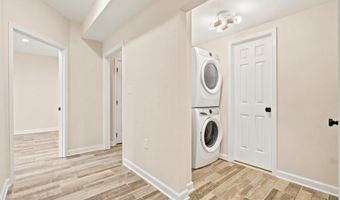 3543 18TH St S, Arlington, VA 22204
