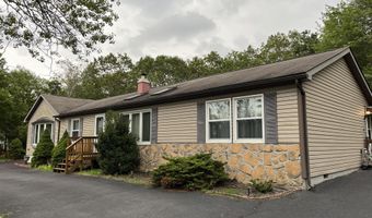 158 Kiowa Ln, Albrightsville, PA 18210