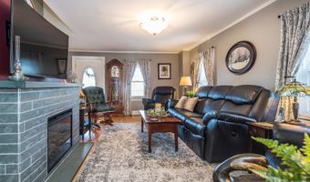 640 Orchard Dr, Bridport, VT 05734