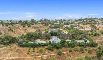 3196 Crystal Ct, Escondido, CA 92025