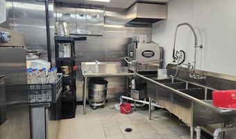 104 S Main St, Aberdeen, SD 57401