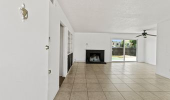 2538 Dumetz St, Camarillo, CA 93010