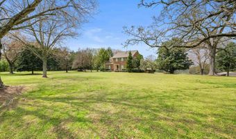 2072 Walnut St, Albertville, AL 35950