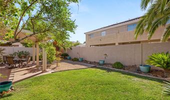 64 Chateau Whistler Ct, Las Vegas, NV 89148