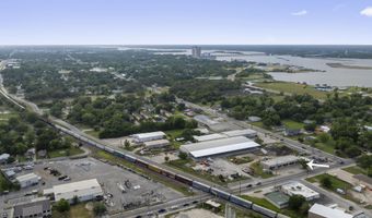 281 Oak St, Biloxi, MS 39530