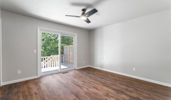 4 Gretchen Ln, Bella Vista, AR 72715