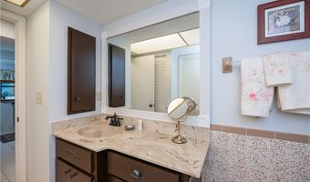 18537 Klingler Cir, Port Charlotte, FL 33948