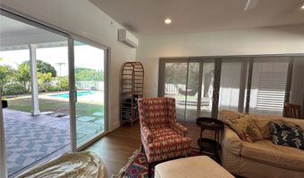 5872 Haleola St, Honolulu, HI 96821