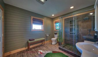 52 Road 8UC, Clark, WY 82435