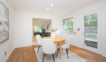 1365 Chalmers Dr, Ann Arbor, MI 48104