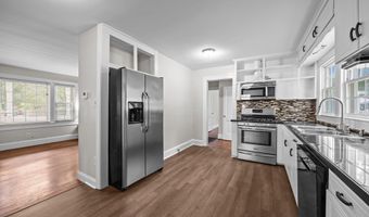 4220 Montague Ave, Ayden, NC 28513