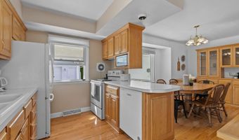 819 S JOSEPH St, Appleton, WI 54915