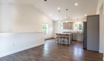 1 Estes Dr, Standish, ME 04085