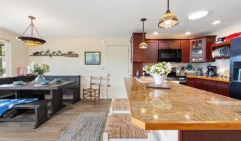 870 11TH St SW, Bandon, OR 97411