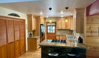 2893 Zuni Dr, Arnold, CA 95223