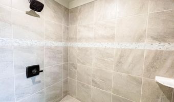 4480 COMMONS Dr, Annandale, VA 22003