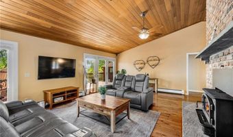 11 Cove Rd, Narragansett, RI 02882