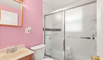 23 Warren St, Beverly, MA 01915